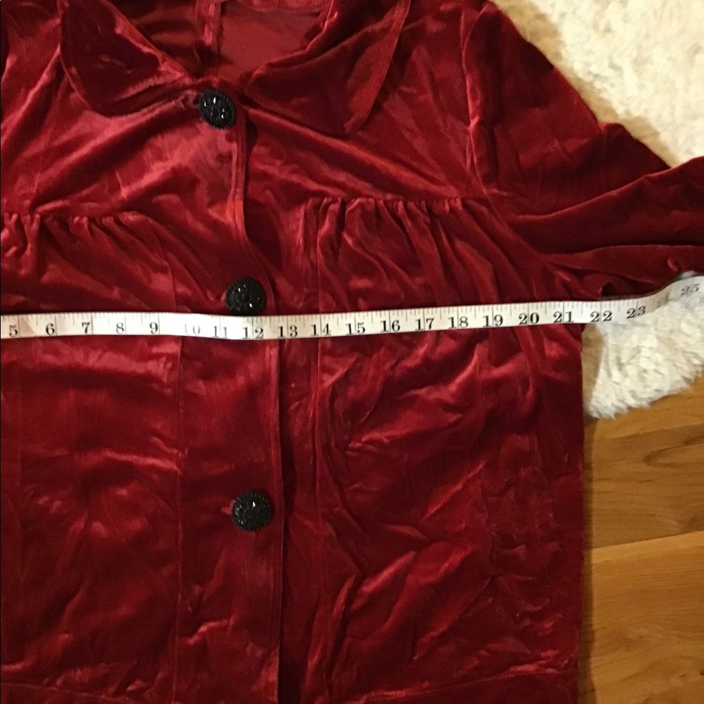 Women’s size extra large red velvet jacket - Picture 8 of 10